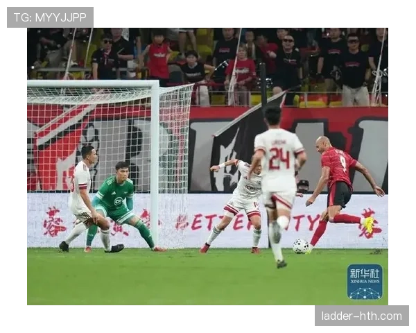 亚冠联赛激战正酣，群雄逐鹿谁能挺进决赛引关注