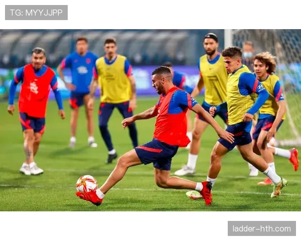 西蒙尼战术持续影响力分析：重塑现代足球的防守艺术与团队精神