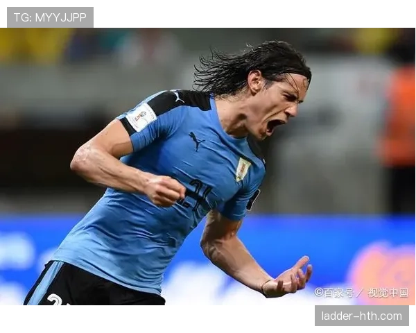 乌拉圭队边路突破状态回暖,球队战术增添新亮点 乌拉圭队边路突破状态回暖,球队战术增添新亮点