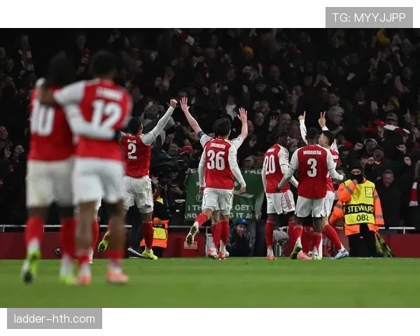 马丁内利 vs 萨卡:阿森纳双翼的不同答案 马丁内利 vs 萨卡:阿森纳双翼的不同答案