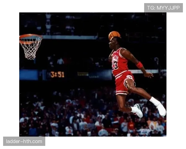 乔丹关键时刻投篮成功率优于詹姆斯，主导比赛节奏提升胜率